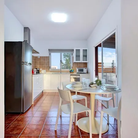 Casa Daniela 100 X 100 Relax-glasfaser Дом отдыха Лахарес